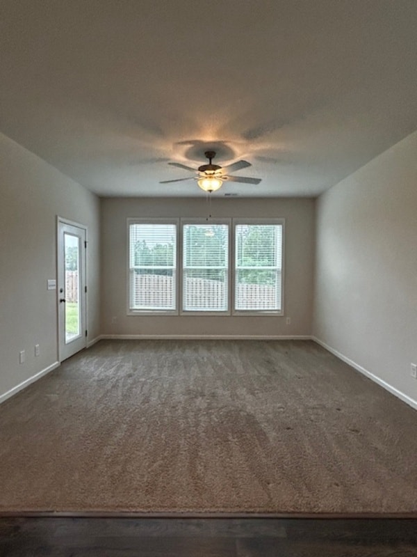 Building Photo - 124 Coppersmith Dr