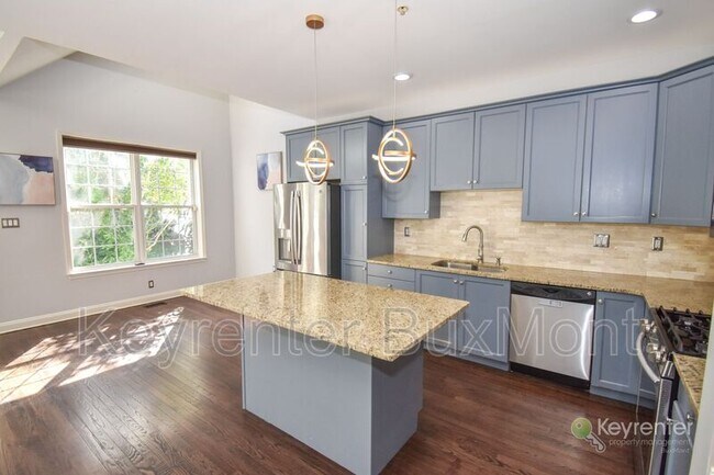 Building Photo - 109 Meadow View Ln