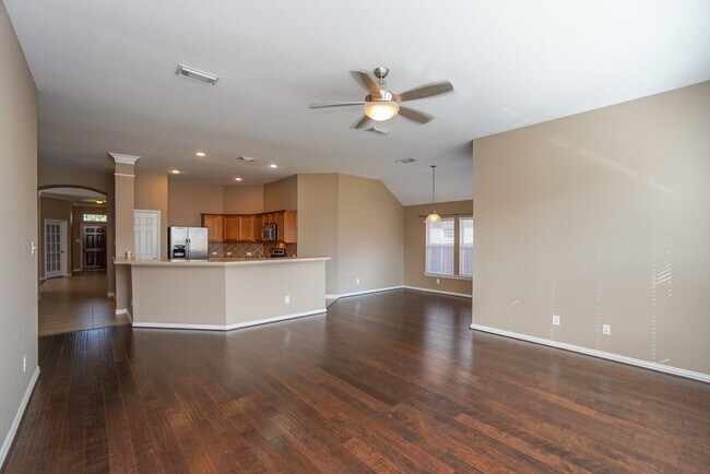 Building Photo - 7102 Thistlewood Park Ct