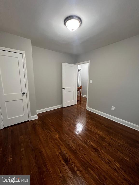 Building Photo - 4776 Shamrock Ave