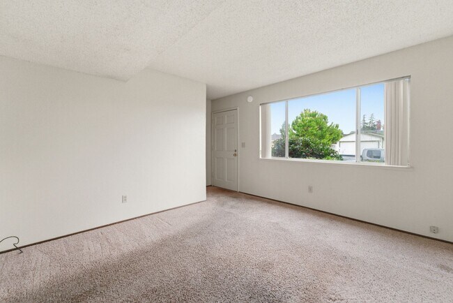 Building Photo - 0887