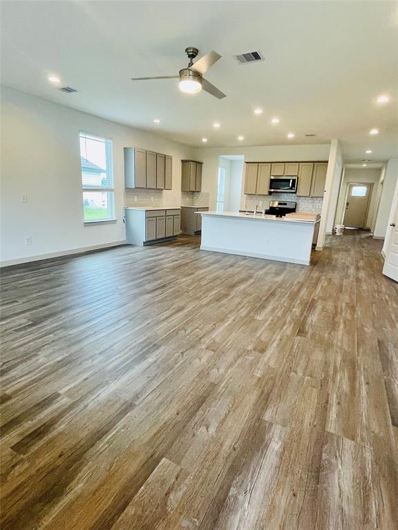 Building Photo - 1718 Bryson Heights Dr