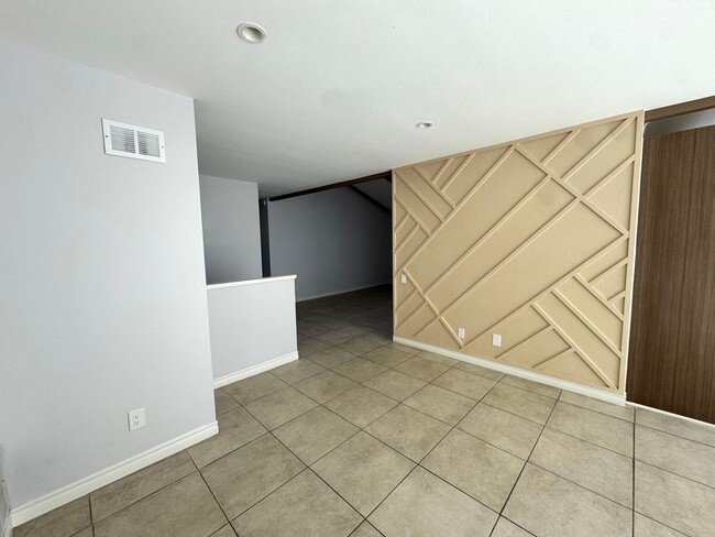 Building Photo - Mission Viejo Lease – 3 Bedrooms, 2 Bathrooms + Bonus Room