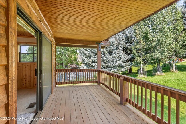 Building Photo - 17 Dakota Ct