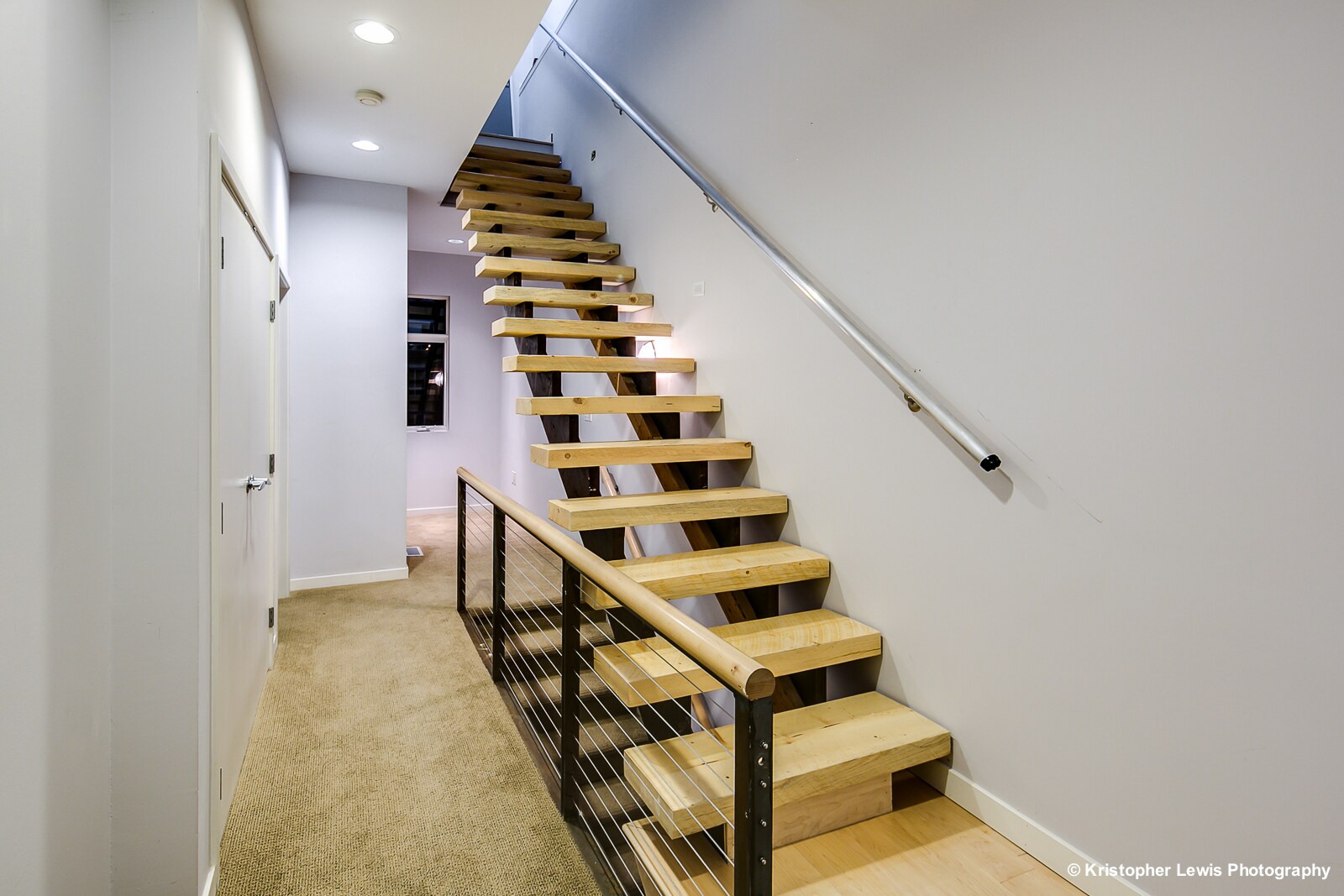 Building Photo - 1400 Little Raven St