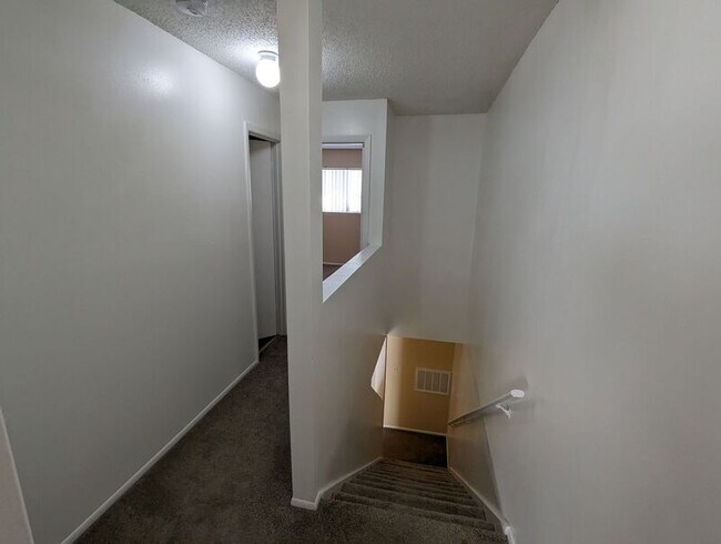 Building Photo - 12128 Napiers Cir