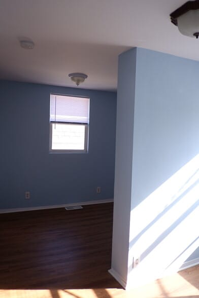 Building Photo - 3525 W Fullerton Ave