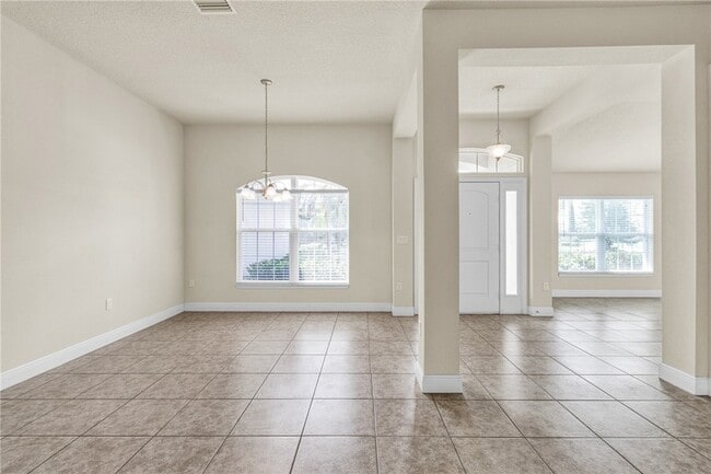 Building Photo - 1345 Willow Oak Ct