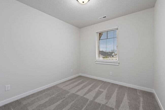 Building Photo - Beautiful 4-Bedroom Home in Meridian – Available Now | $2,500/month