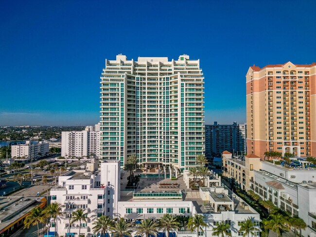 Building Photo - 101 S Fort Lauderdale Beach Blvd