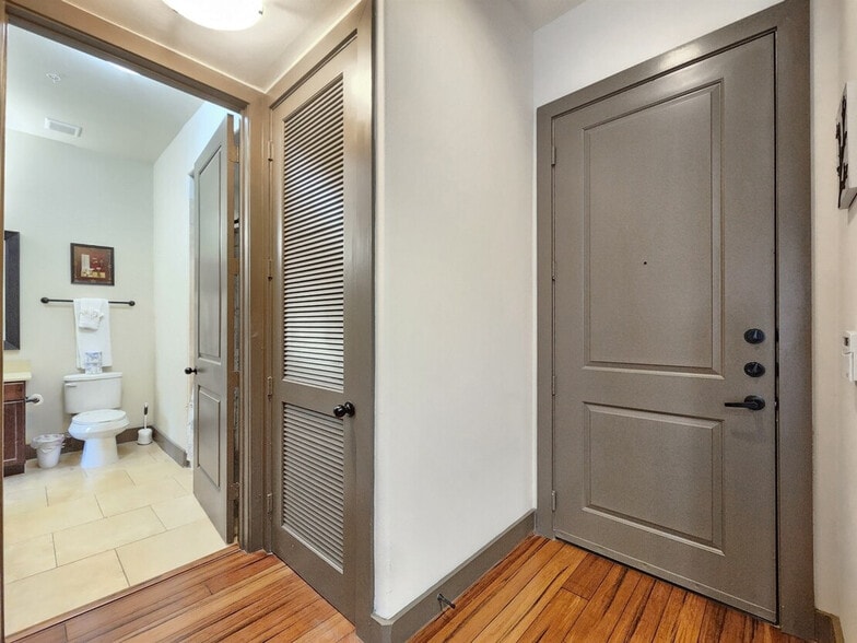 Building Photo - 2626 Sage Rd