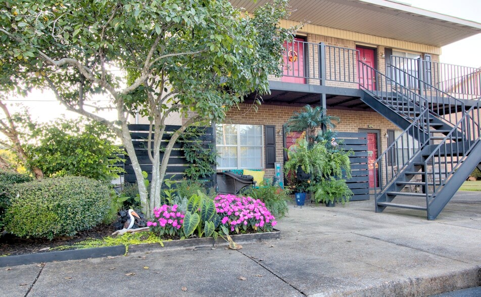 Clinton Place 710 S Clinton St Athens AL 35611 Apartment Finder