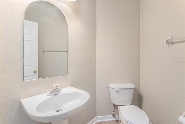 Building Photo - 8602 Sandy Plains Dr