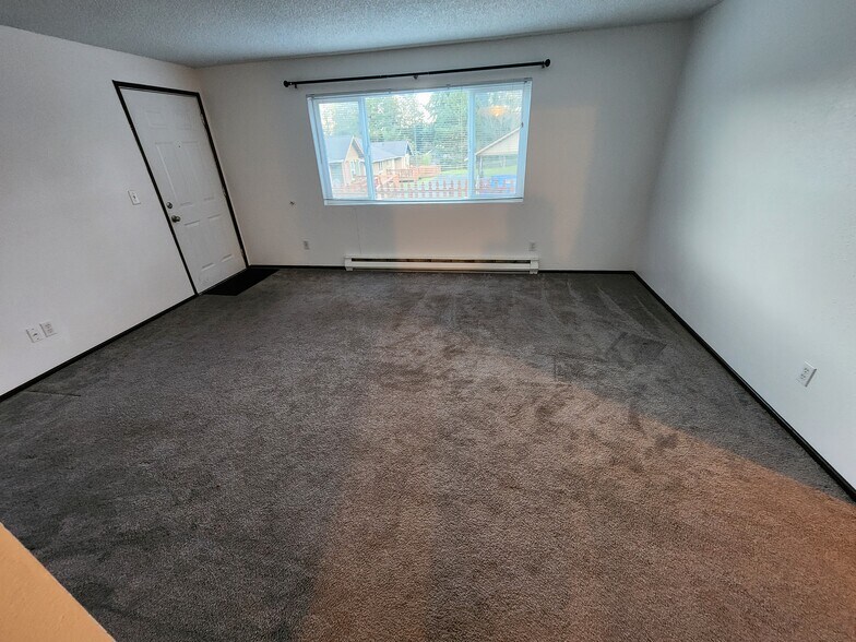 Building Photo - 2500 Howard Ave