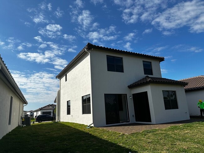 Building Photo - 5693 Cassidy Ln