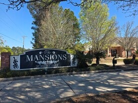 Building Photo - 503 Spartan Dr