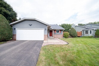 Building Photo - 15647 Cornell Trail
