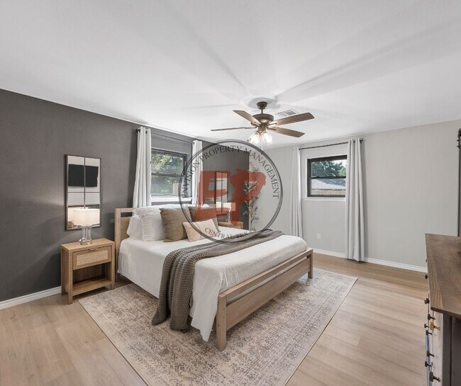 Building Photo - 1190 Greenwood Ln