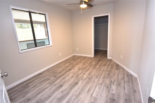 Building Photo - 609 Nomad Dr