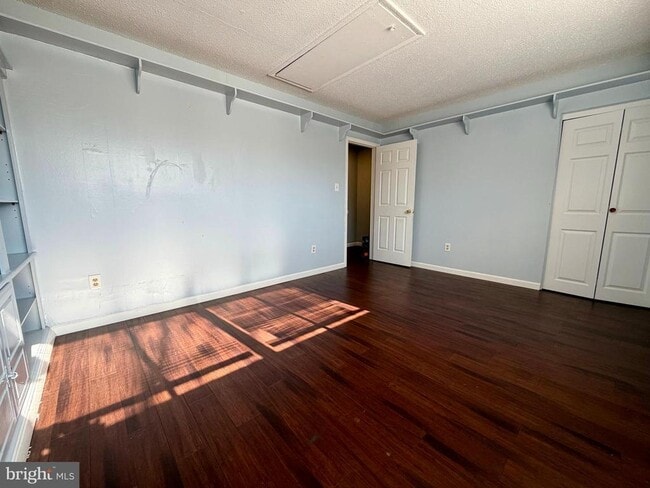 Building Photo - 33 Georgetown Rd