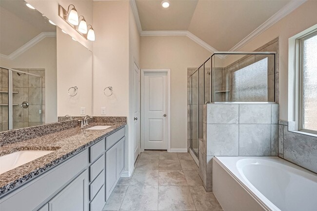 Building Photo - 2307 Green Kale Dr
