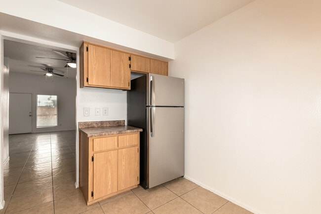 Building Photo - Stadio 3bedroom 2 bathroom