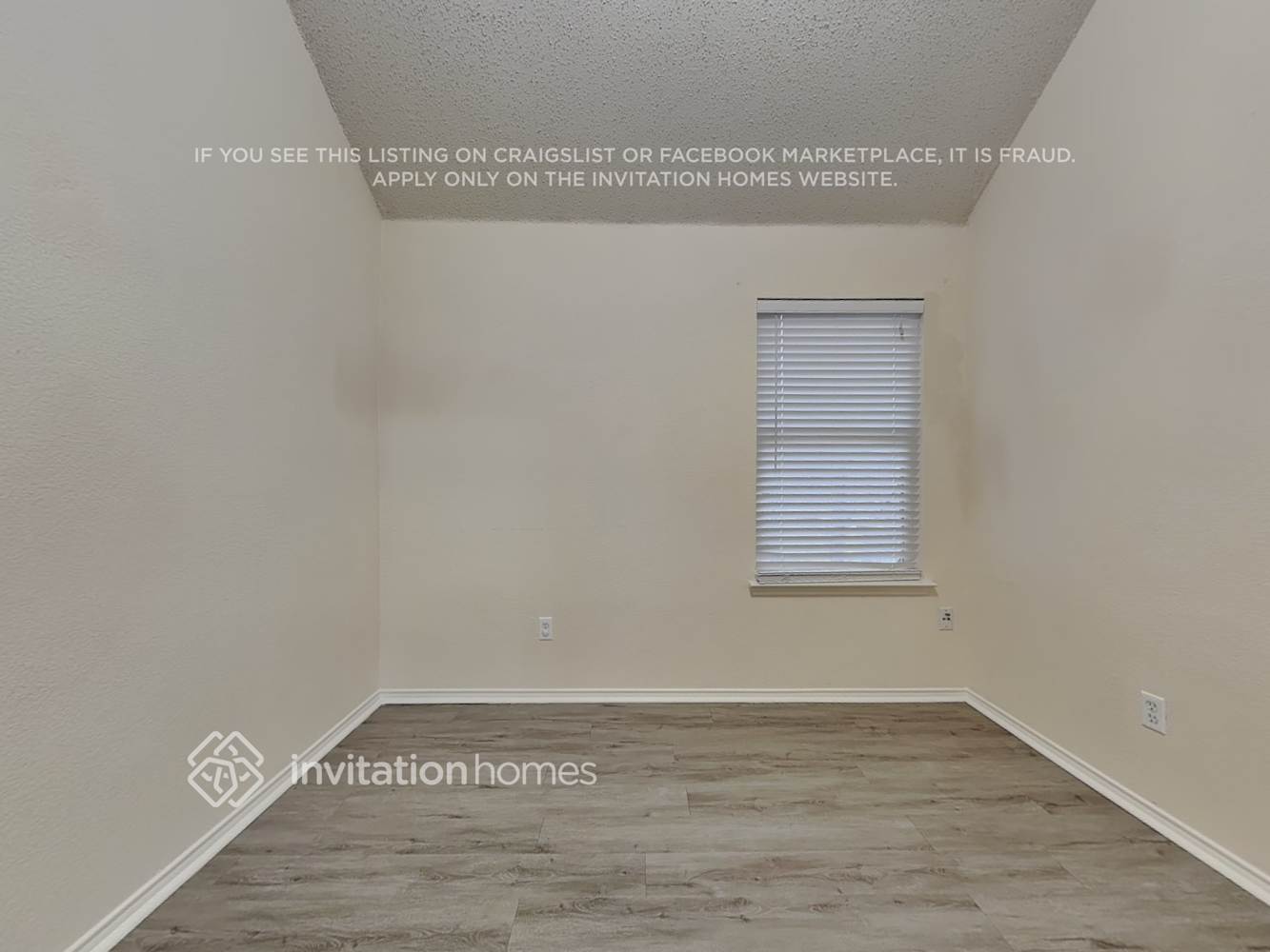 Building Photo - 2003 Walnut Hills Ln