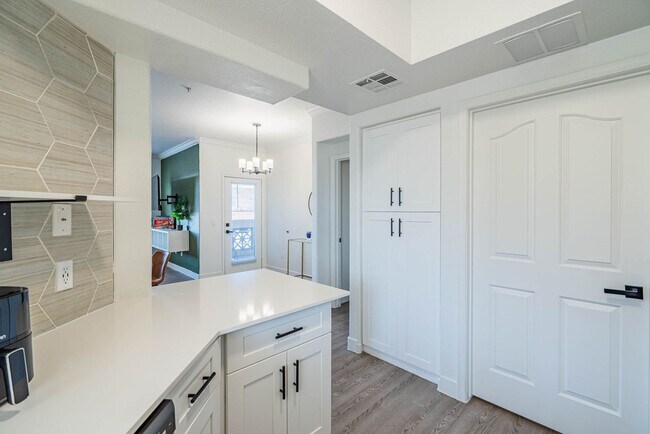 Building Photo - 2100 S Priest Dr
