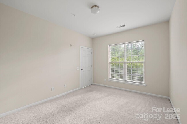 Building Photo - 11546 Costigan Ln