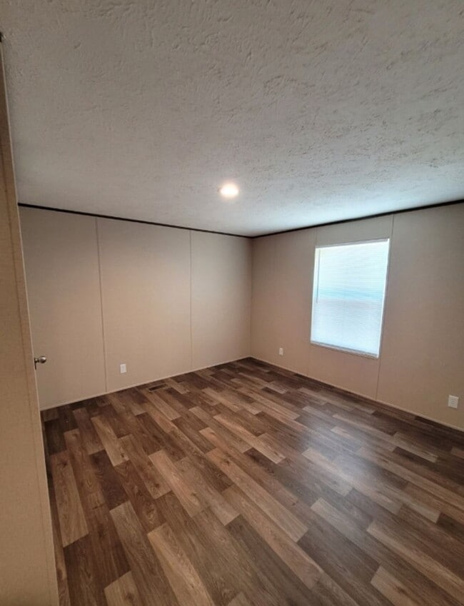 Building Photo - 39 Sunnybrook Ln