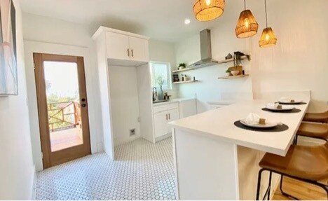 Kitchen image without new fridge and new stove. - 1334 Pennsylvania Ave