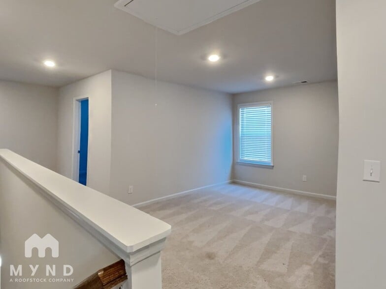 Building Photo - 107 Dew Drop Pointe