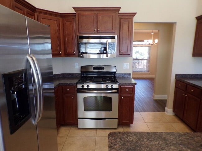 Building Photo - 5555 Hannah Street