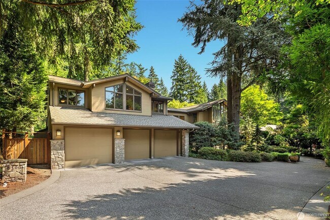 Building Photo - 5bd/4ba Mercer Island Home