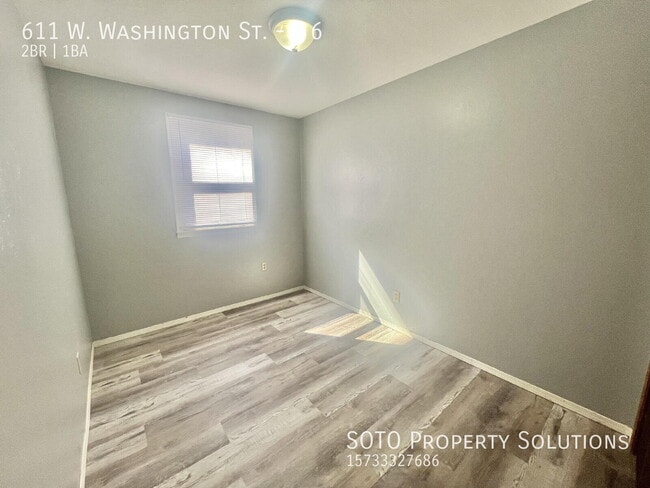 Building Photo - 611 W Washington St