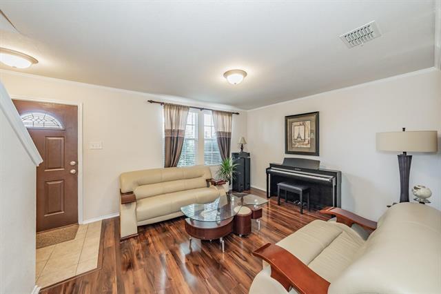 Building Photo - 1314 Rusk Dr