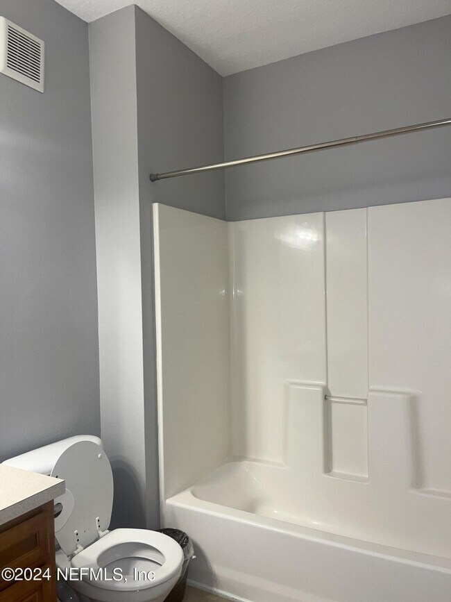 Building Photo - 8227 Lobster Bay Ct