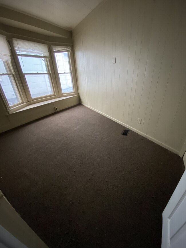 Building Photo - 226 Fulton