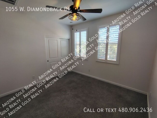 Building Photo - 1055 W. Diamondback Dr.