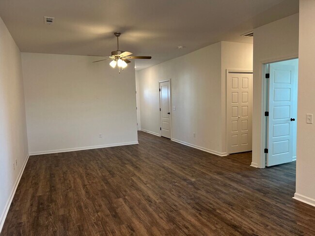 Building Photo - New Beginnings Start At AMRR: 3 Bedroom Home In Oronogo, Missouri!