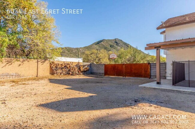 Building Photo - 6034 E Egret St