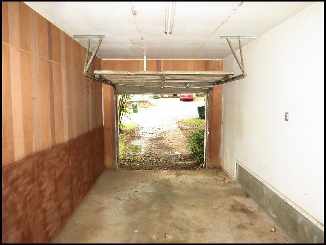 Building Photo - 2619 Montreal Dr