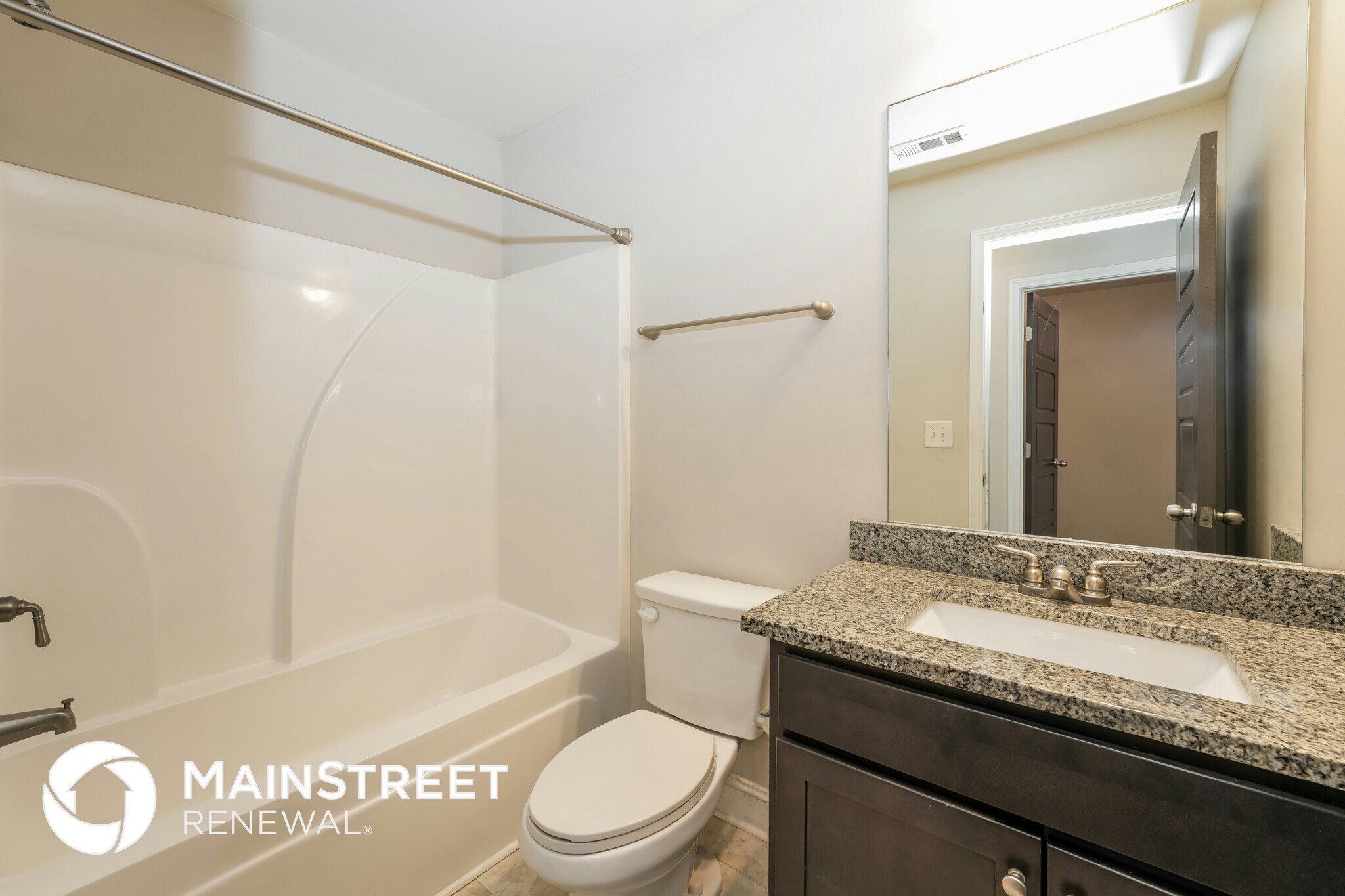 Building Photo - 1025 Overlook Walk Way