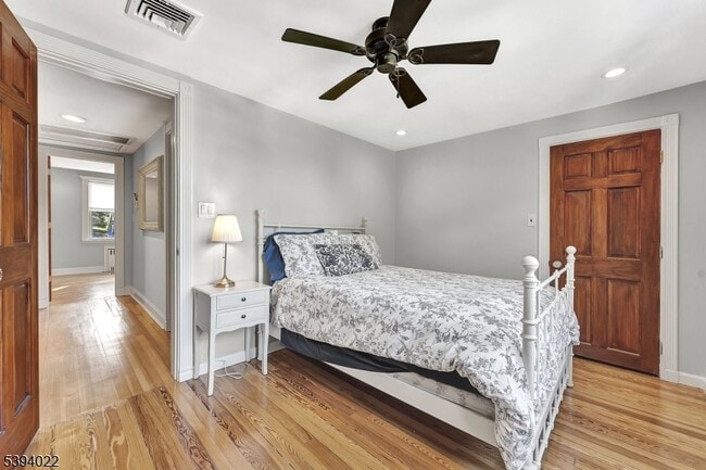 Building Photo - 19 Forest Dr