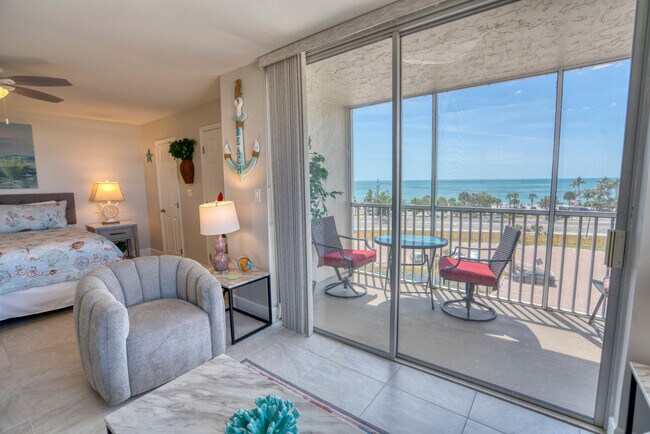 Building Photo - 5800 Bonita Beach Rd SW