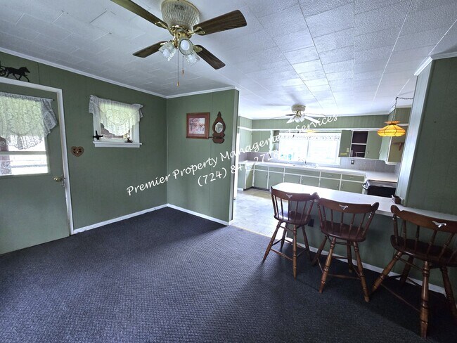 Building Photo - 285 W Jamestown Rd