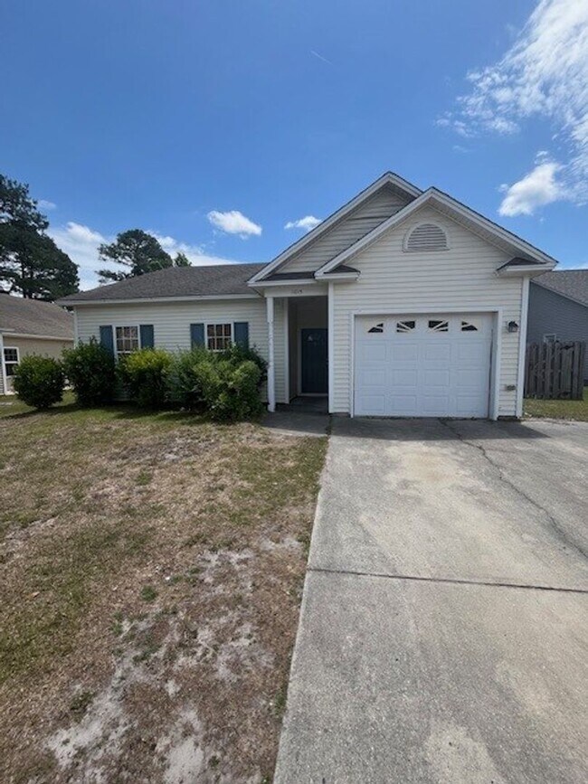 Building Photo - Charming 3-bedroom, 2-bath home in Leland, NC