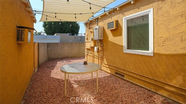 Building Photo - 410 N Glenwood Pl