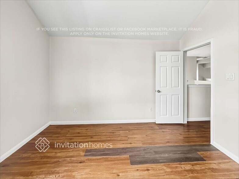 Building Photo - 3807 Liberty Square Trail