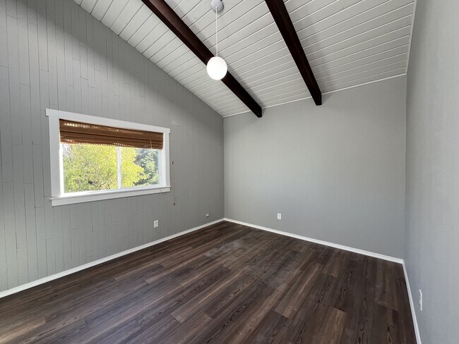 Building Photo - 373 Sand Dune Ave NW